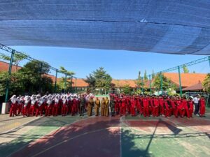 Membangun Karakter, Disiplin, dan Jiwa Nasionalisme melalui Latihan PBB Bersama Koramil Buduran